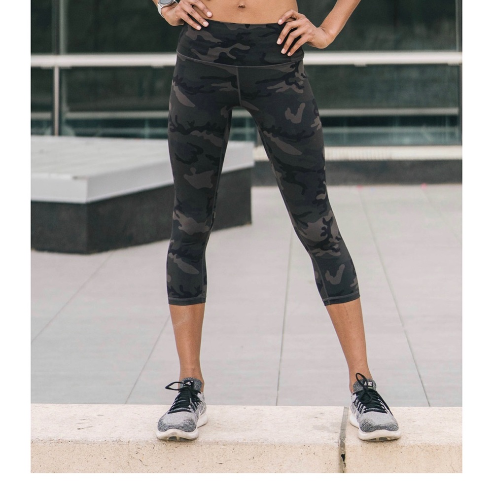 Zyia camo leggings